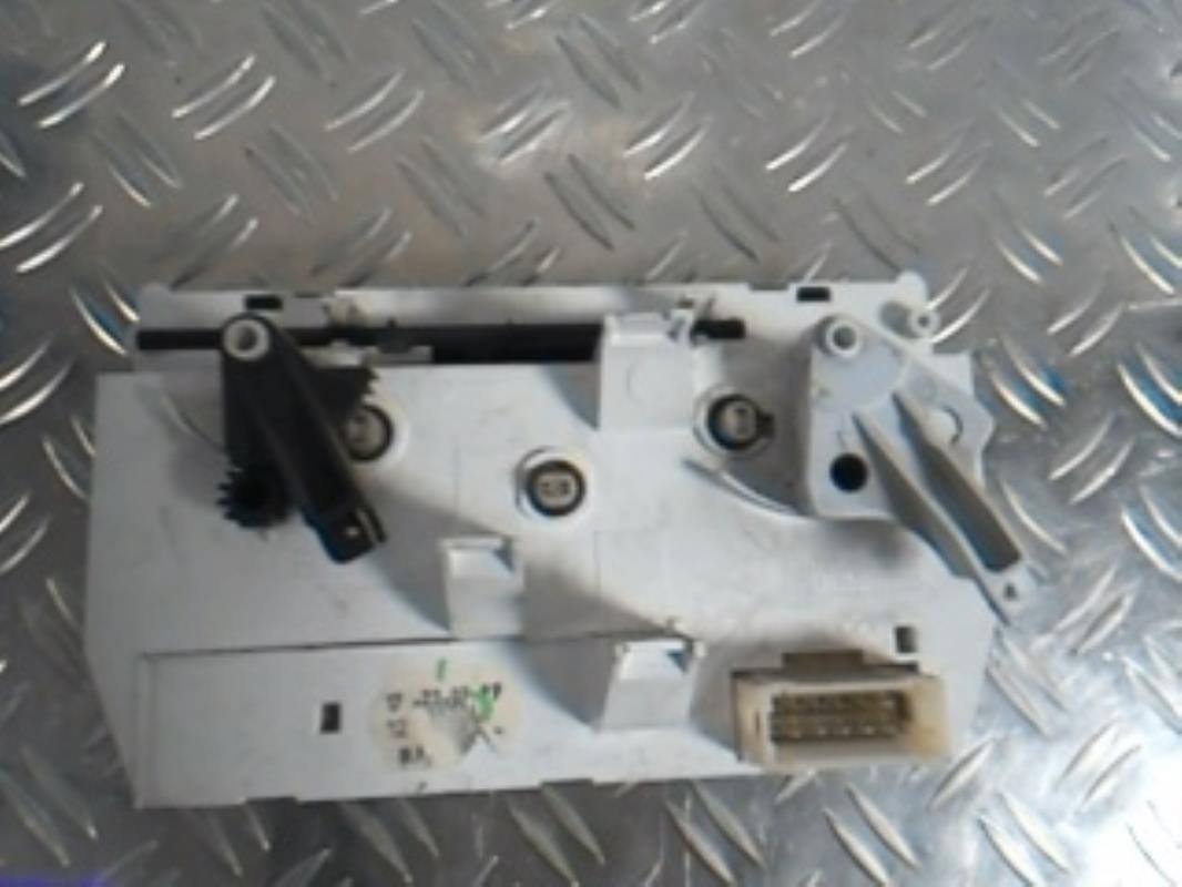 Commande chauffage PEUGEOT 206 PHASE 1 Essence - 1