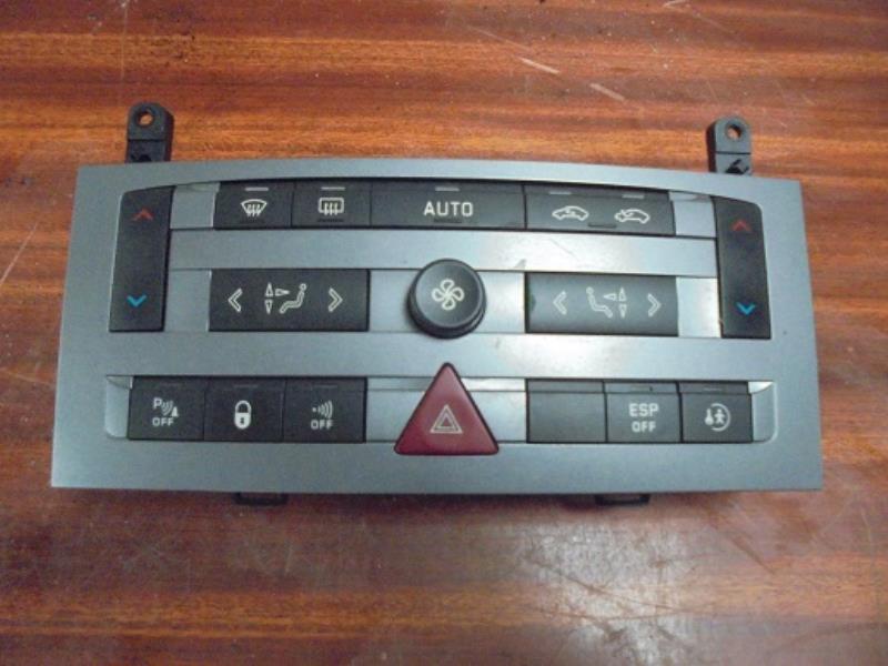 Commande chauffage PEUGEOT 407 PHASE 1 Diesel - 1