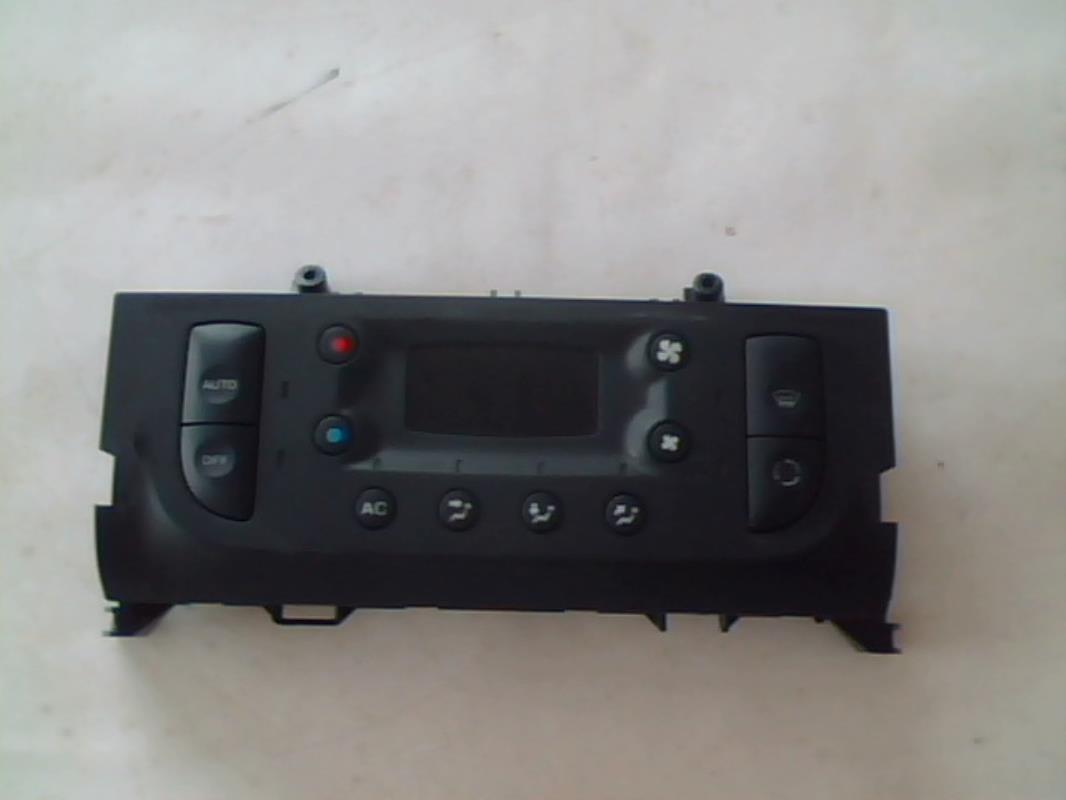 Commande chauffage RENAULT CLIO 2 PHASE 2 Essence - 1