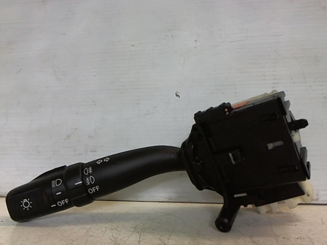 Commodo phare TOYOTA COROLLA VERSO 2 PHASE 1 Essence - 1
