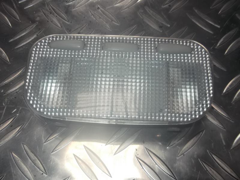 Eclairage de plafonnier PEUGEOT 807 Diesel - 1
