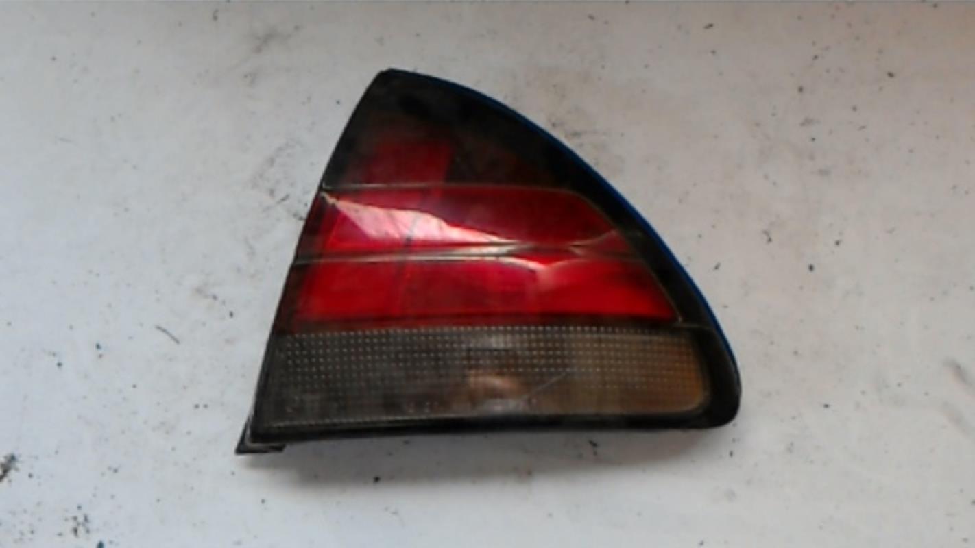 Fanale posteriore principale destro (luci) TOYOTA COROLLA 8  - 1