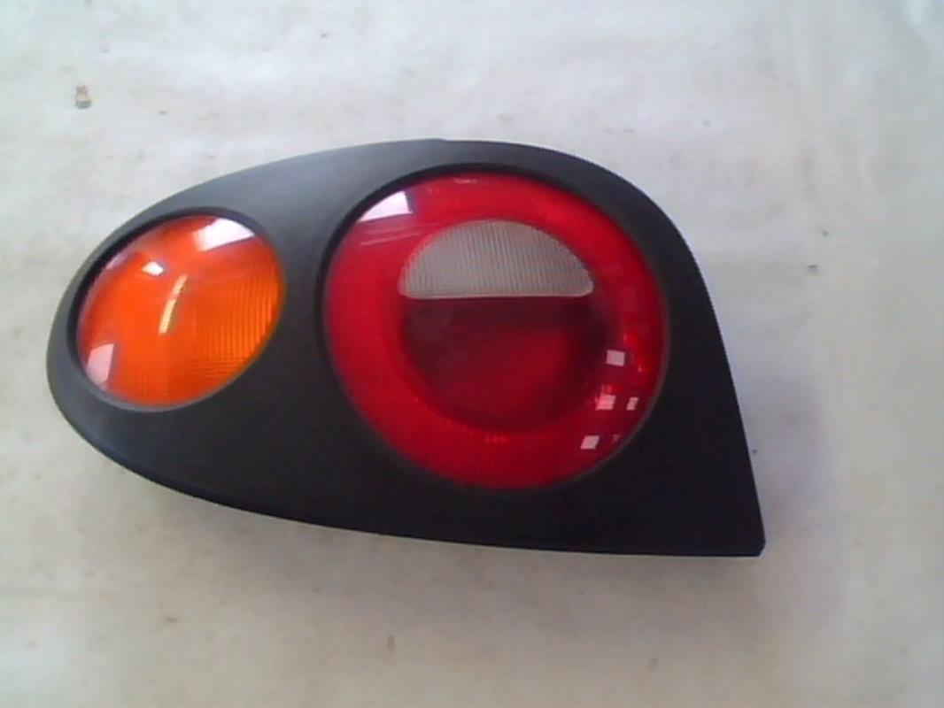 Fanale posteriore principale sinistro (luci) RENAULT MEGANE 1 PHASE 1 COUPE Diésel - 1