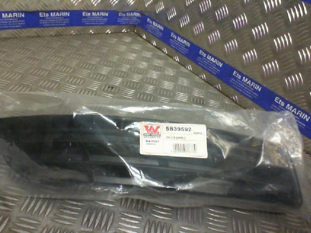 Grille de pare choc VOLKSWAGEN PASSAT 6  - 1