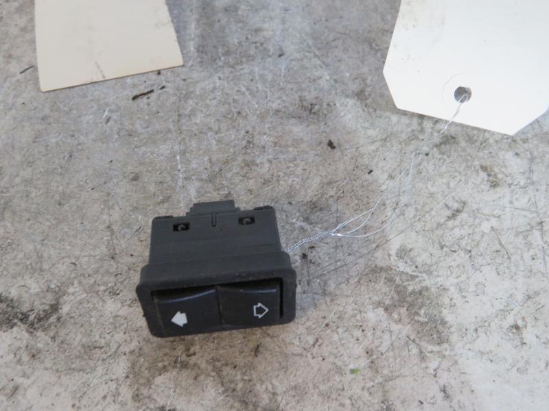 Interruttore lavacristalli posteriore sinistro BMW SERIE 5 E39 PHASE 2 Gasolina - 1