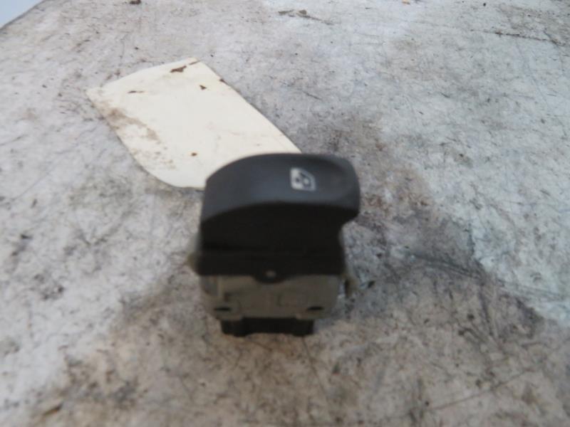 Interruttore lavacristalli posteriore sinistro RENAULT MODUS PHASE 1 Diésel - 1