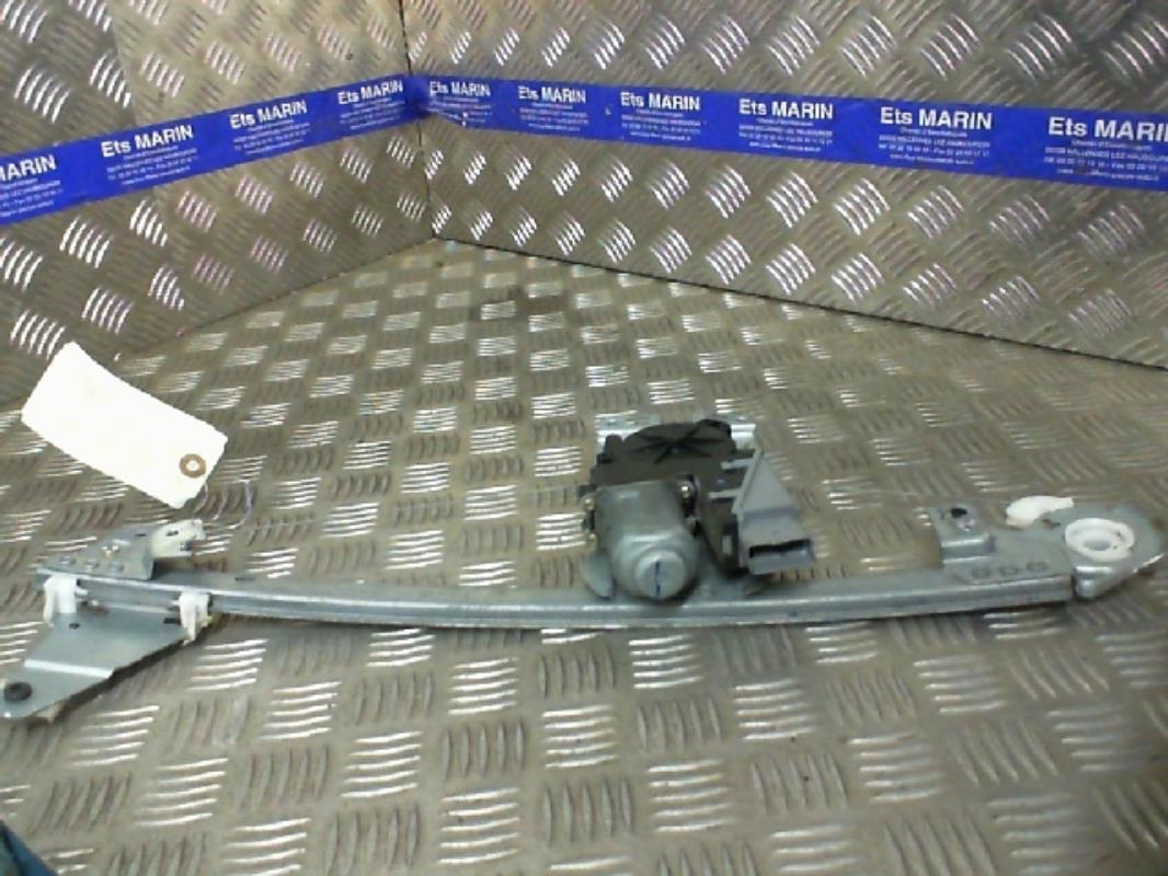 Alzacristalli elettrico posteriore destro PEUGEOT 307 PHASE 1 BREAK Diésel - 1
