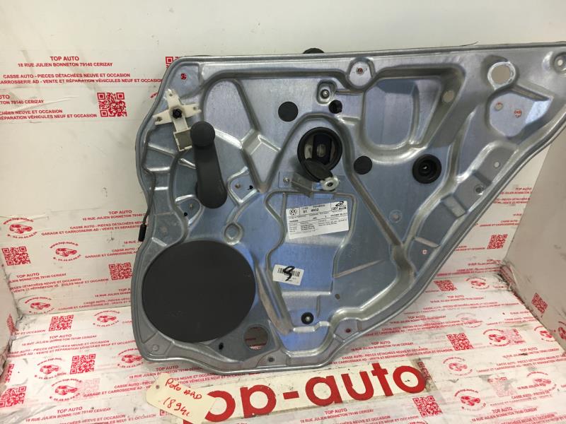 Alzacristalli manuale posteriore destro VOLKSWAGEN POLO 4 PHASE 1 Diésel - 1