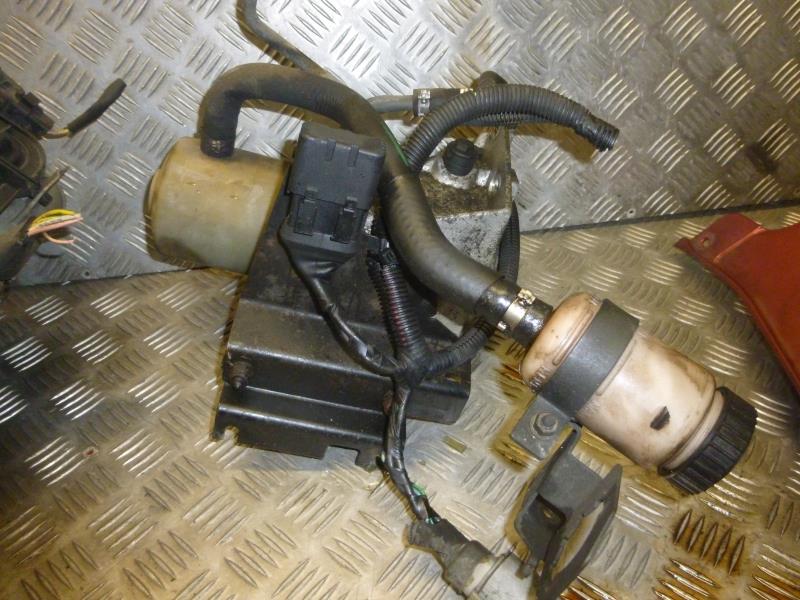 Pompe de direction RENAULT SCENIC 1 PHASE 2 Diesel - 1