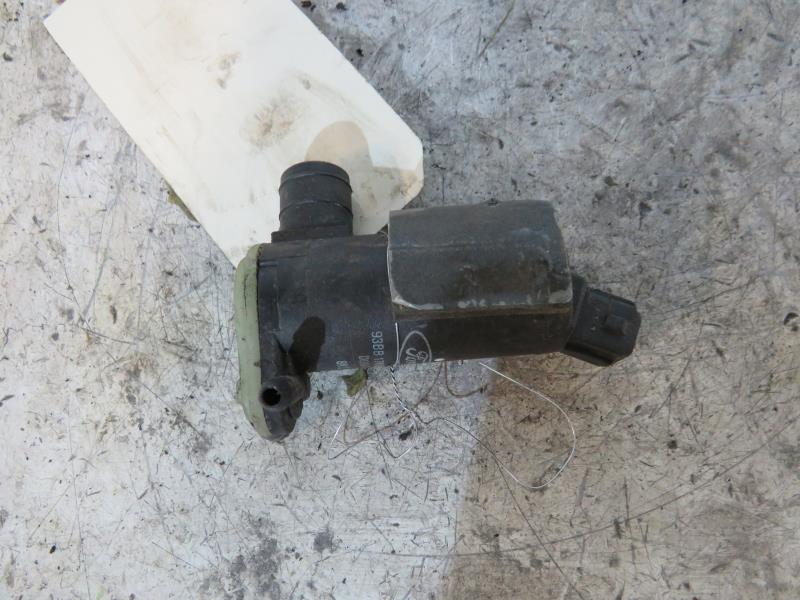 Pompa lavacristalli anteriore FORD FOCUS 1 Gasolina - 1
