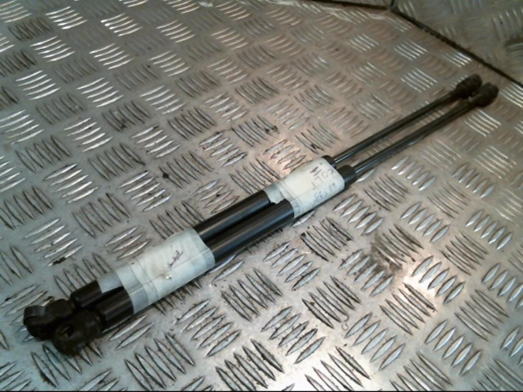 Verin de coffre VOLKSWAGEN GOLF Essence - 1