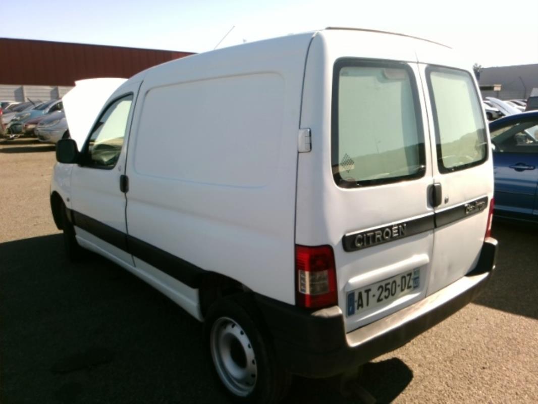 Image Pare choc arriere - CITROEN BERLINGO 1