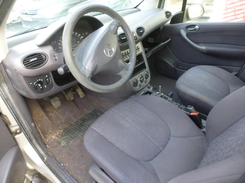 Pièce Auto