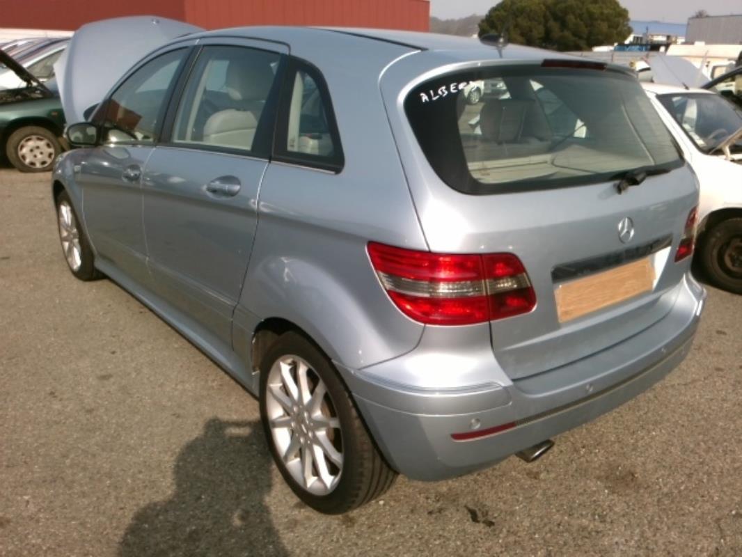 Image Interieur complet - MERCEDES CLASSE B 245