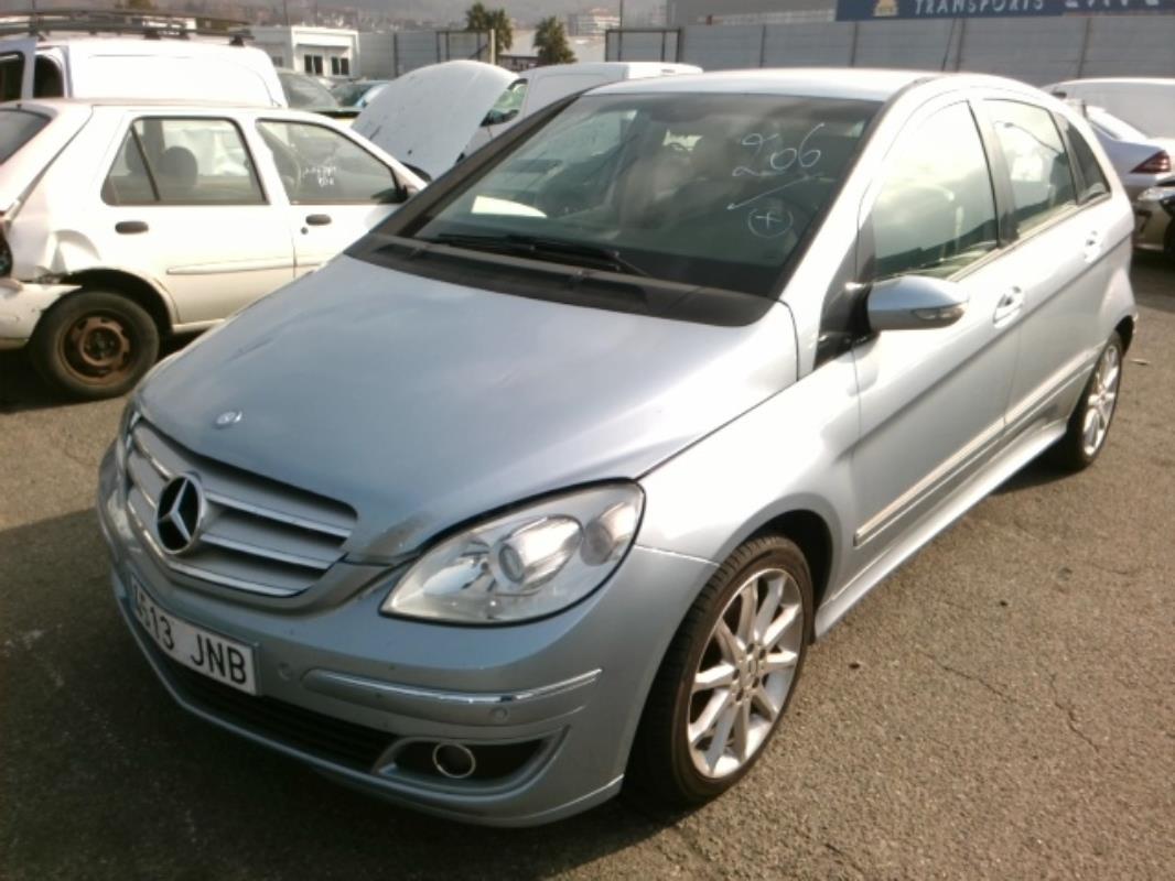 Image Interieur complet - MERCEDES CLASSE B 245