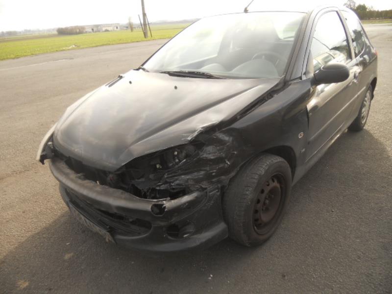 Ventanilla triangular trasera derecha PEUGEOT 206 PHASE 1 Gasolina - 1