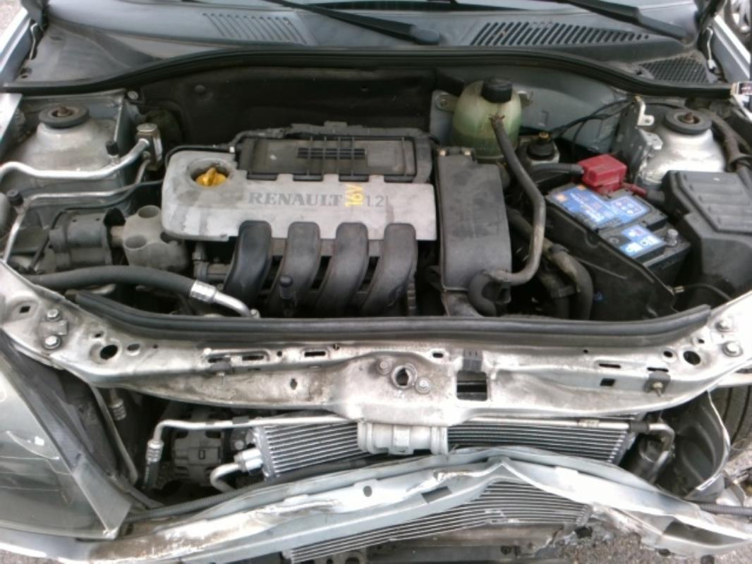 Image Ceinture avant droit - RENAULT CLIO 2