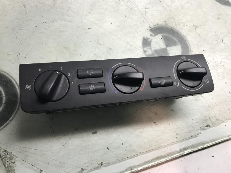 Commande chauffage BMW SERIE 3 E46 COMPACT PHASE 2 Diesel - 1