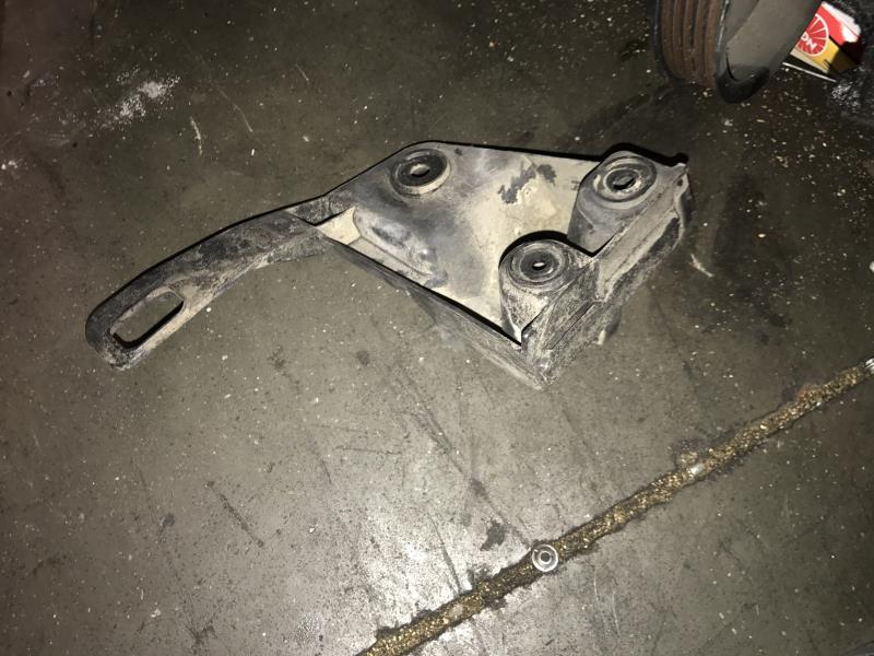 Supporto paraurti posteriore BMW X3 E83 PHASE 1 Diésel - 1