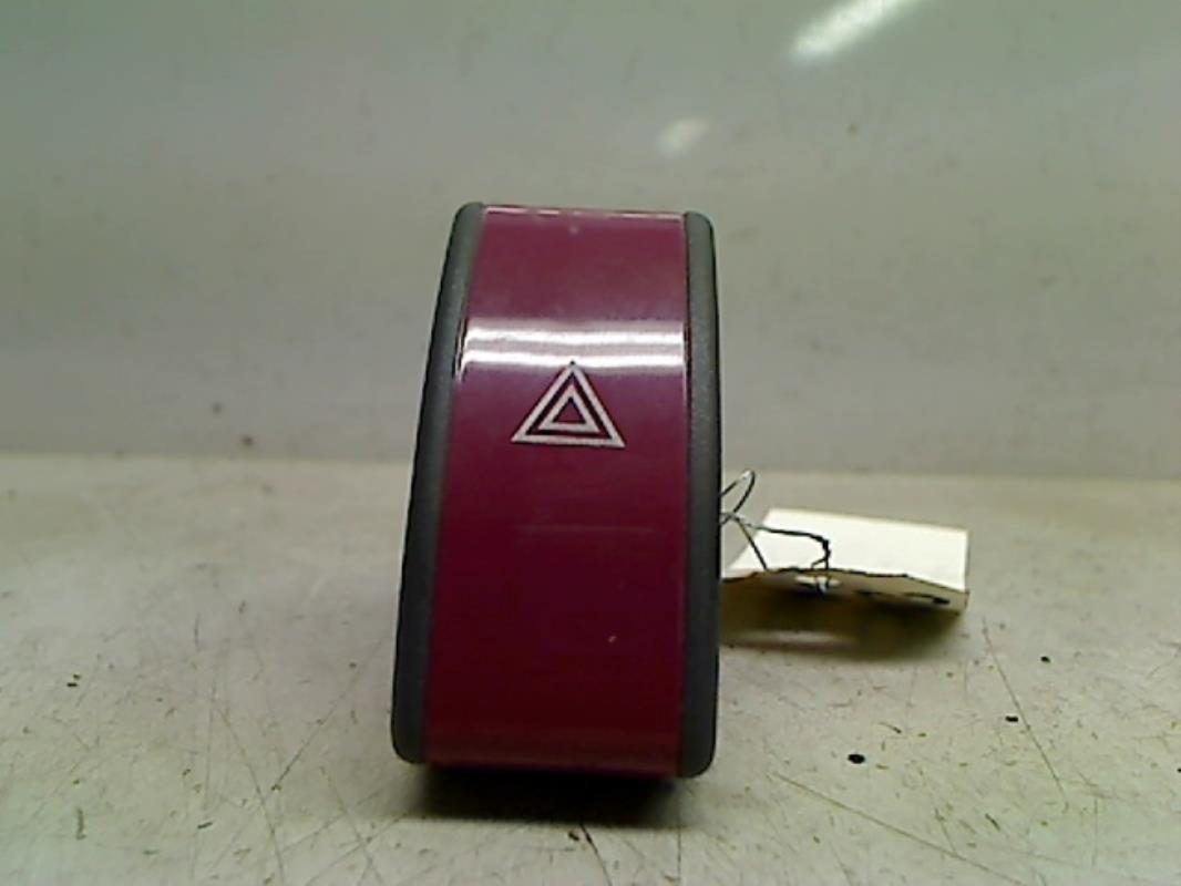 Bouton de warning OPEL CORSA C PHASE 1 Essence - 1