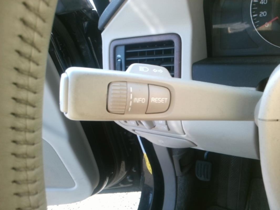 Image Com (Bloc Contacteur Tournant+Commodo Essuie Glace+Commodo Phare) - VOLVO S 80 2