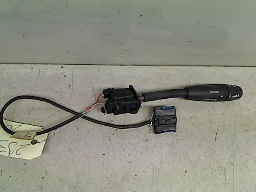 Commande autoradio PEUGEOT 206 PHASE 1 Essence - 1