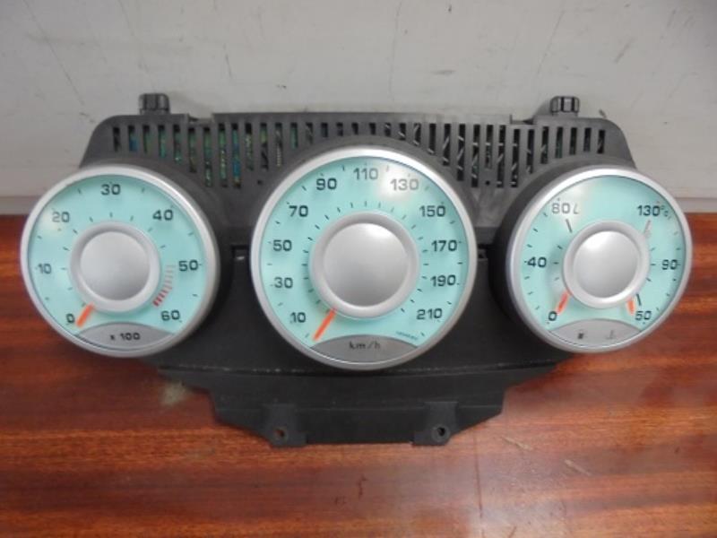 Compteur CITROEN C8 Diesel - 1
