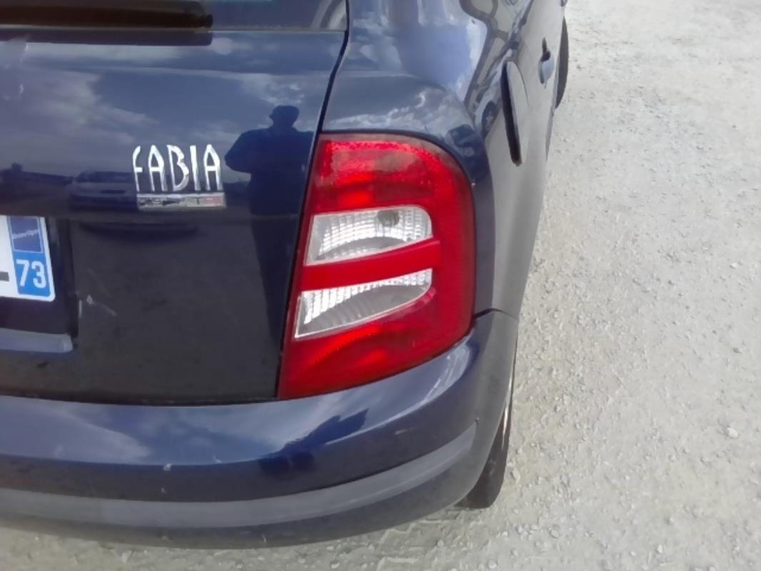 Fanale posteriore principale destro (luci) SKODA FABIA 1 PHASE 1 Diésel - 1