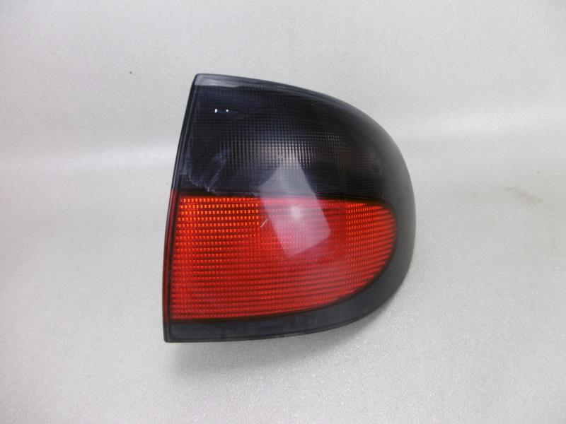 Fanale posteriore principale destro (luci) RENAULT MEGANE 1 PHASE 1  - 1