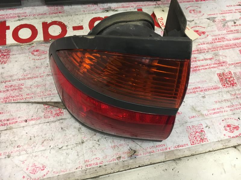 Fanale posteriore principale sinistro (luci) RENAULT LAGUNA 1 PHASE 2 Diésel - 1