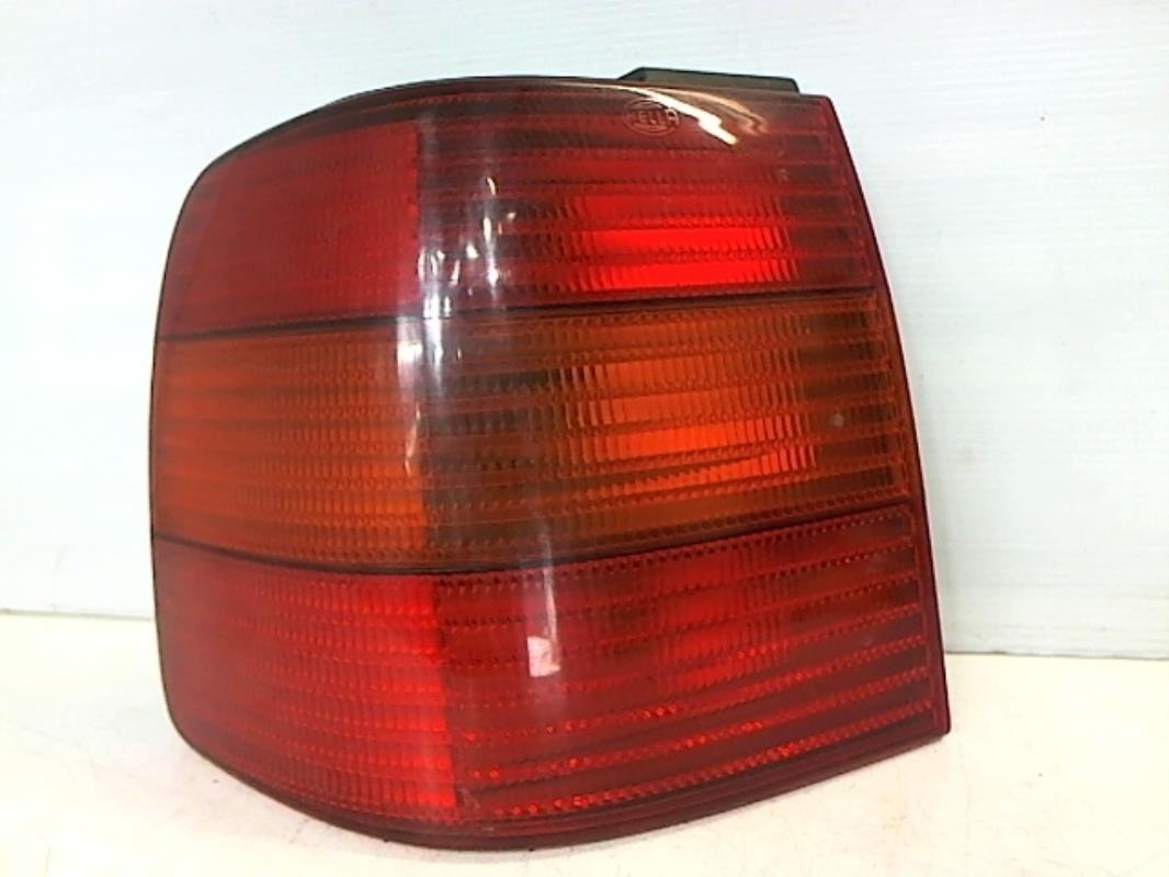 Fanale posteriore principale sinistro (luci) VOLKSWAGEN PASSAT 3 Diésel - 1