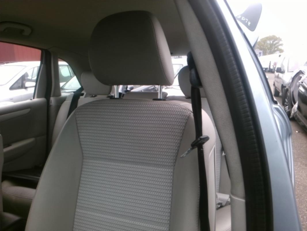 Image Interieur complet - MERCEDES CLASSE B 245