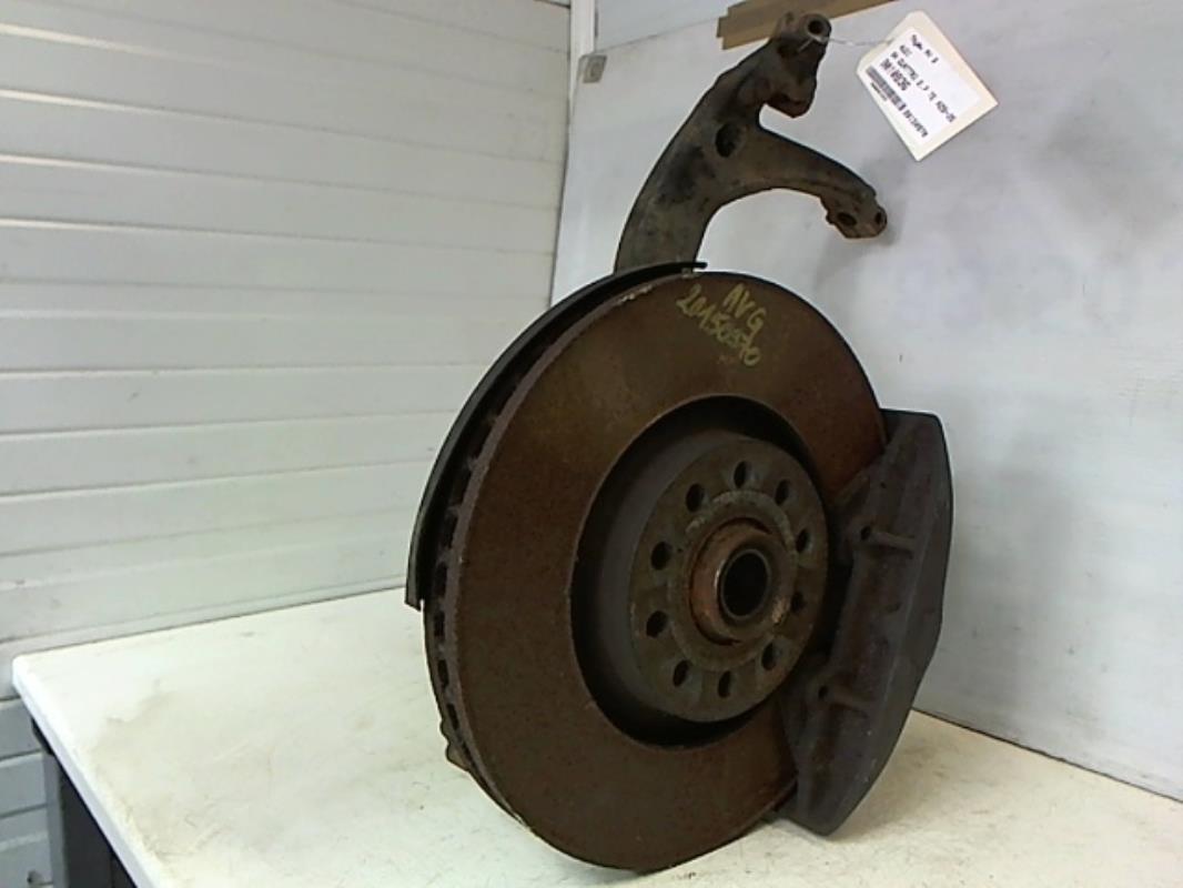 Mozzo anteriore sinistro AUDI A4 1 AVANT S4 PHASE 2 BREAK Gasolina - 1