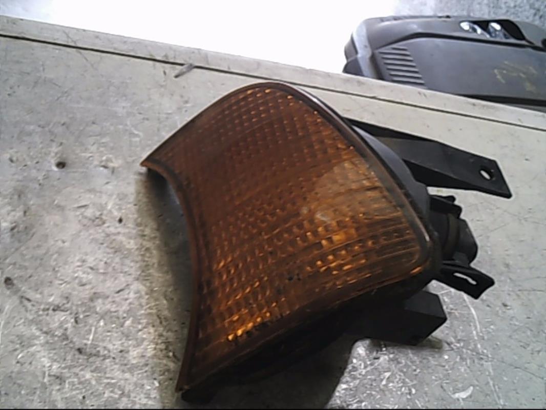 Gruppo ottico anteriore secondario sinistro (luci)(freccia) BMW SERIE 5 E34 Diésel - 1
