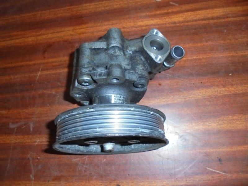 Pompe de direction AUDI A6 3 PHASE 2 Diesel - 1