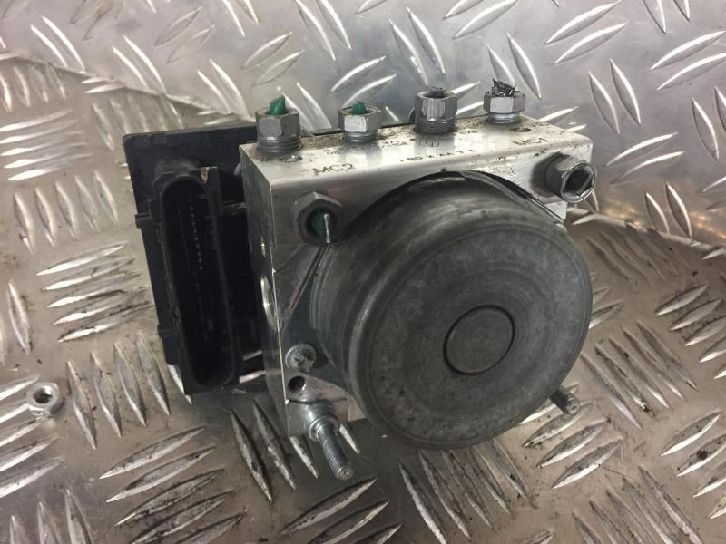 Bloc ABS (freins anti-blocage) RENAULT CLIO 2 CAMPUS PHASE 2 Diesel - 1