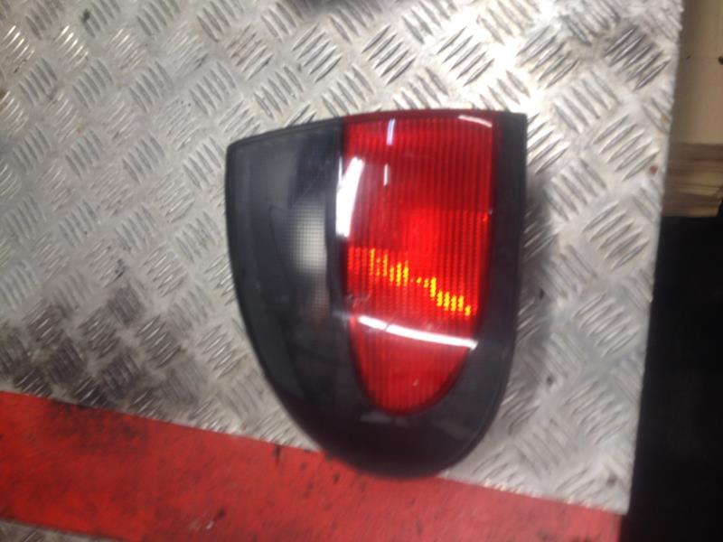 Fanale posteriore principale sinistro (luci) RENAULT MEGANE 1 PHASE 1 Gasolina - 1