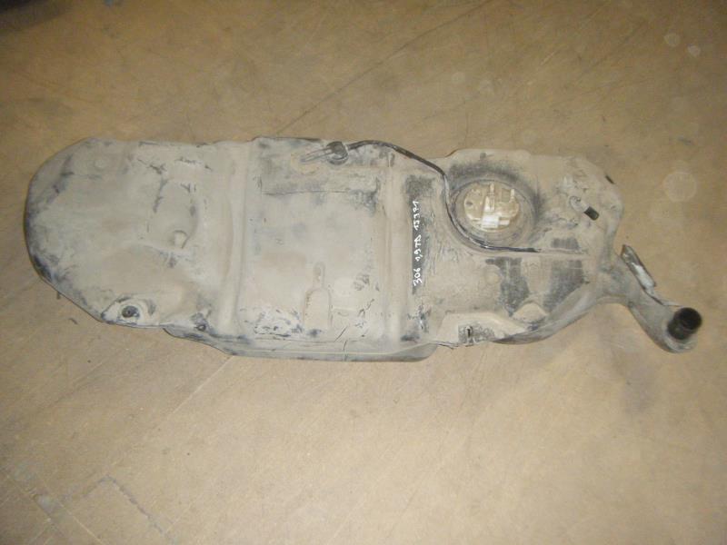 Reservoir PEUGEOT 306 PHASE 1 Essence - 1