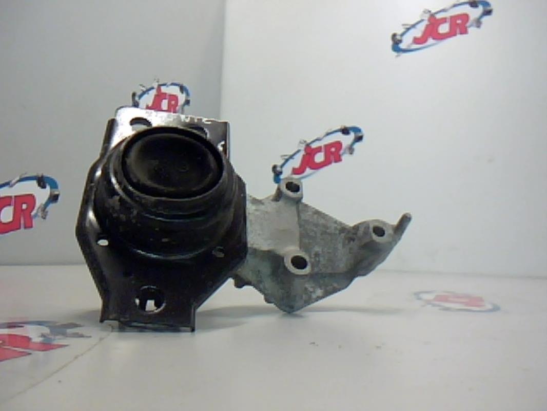 Support moteur gauche RENAULT SCENIC 2 PHASE 2 Diesel - 1