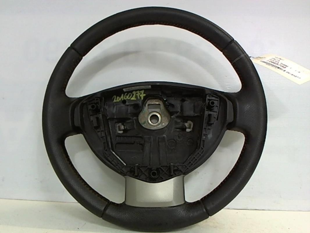 Image Volant - DACIA DUSTER 1