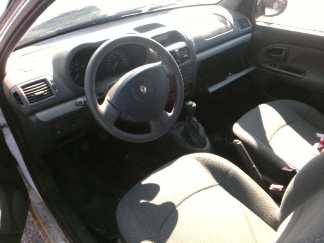 Image Ceinture avant droit - RENAULT CLIO 2 CAMPUS