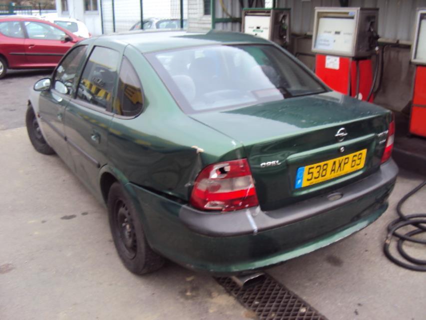 Calandre OPEL VECTRA A  - 1