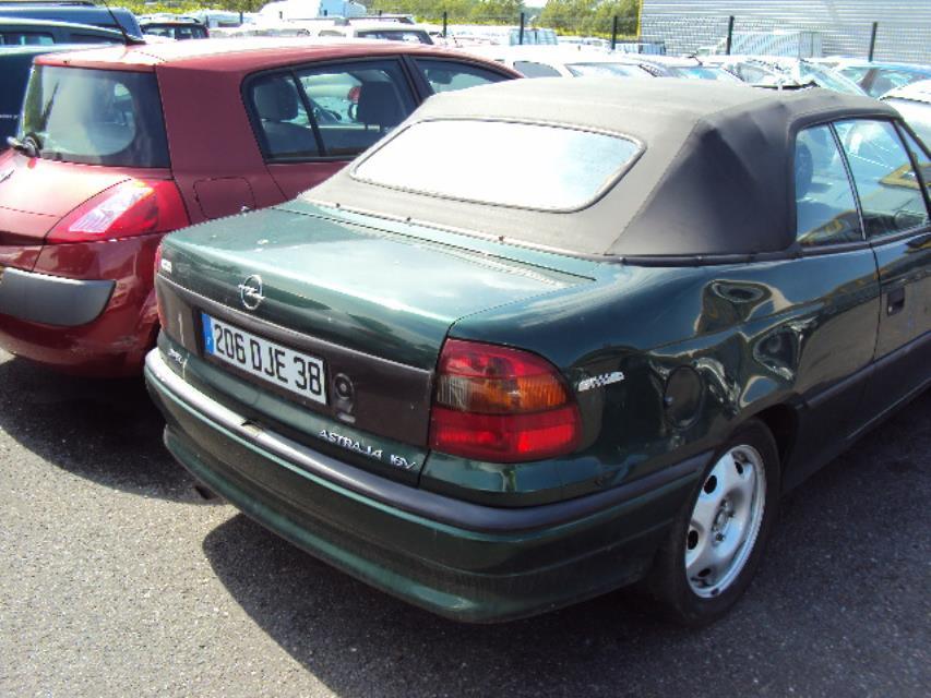 Calandre OPEL ASTRA G Essence - 1