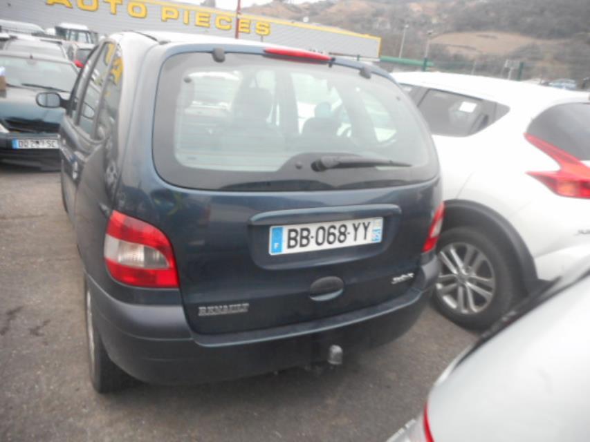 Fusee avant droit RENAULT SCENIC 1 PHASE 2 Diesel - 1