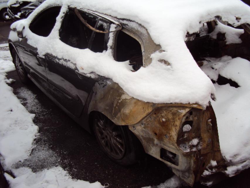 Fusee avant droit RENAULT LAGUNA 3 PHASE 1 BREAK Diesel - 1