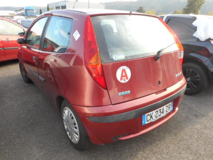 Braccio tergicristallo anteriore destro FIAT PUNTO 2 PHASE 1 Gasolina - 1
