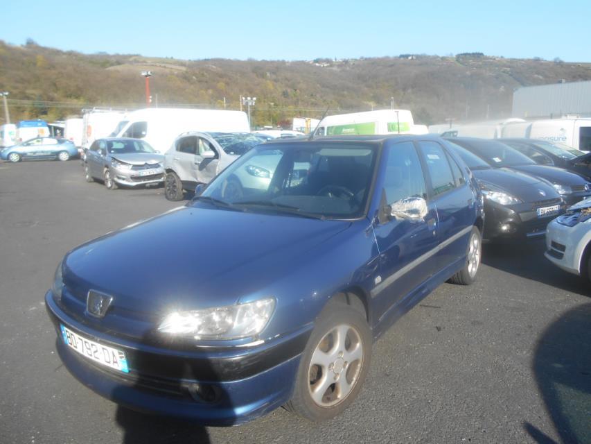 Face avant PEUGEOT 306 PHASE 1 Diesel - 1