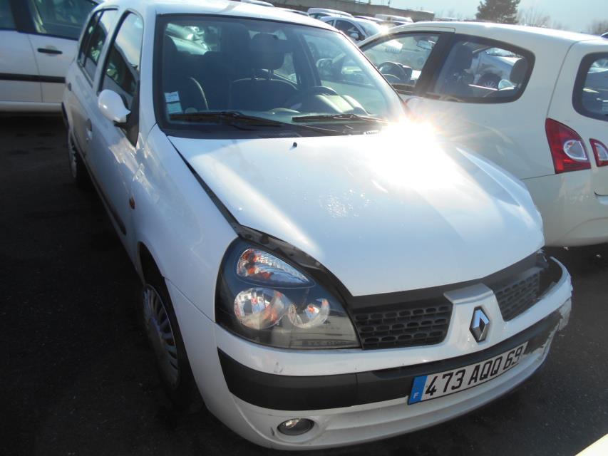 Vitre arriere gauche RENAULT CLIO 2 PHASE 2 Essence - 1