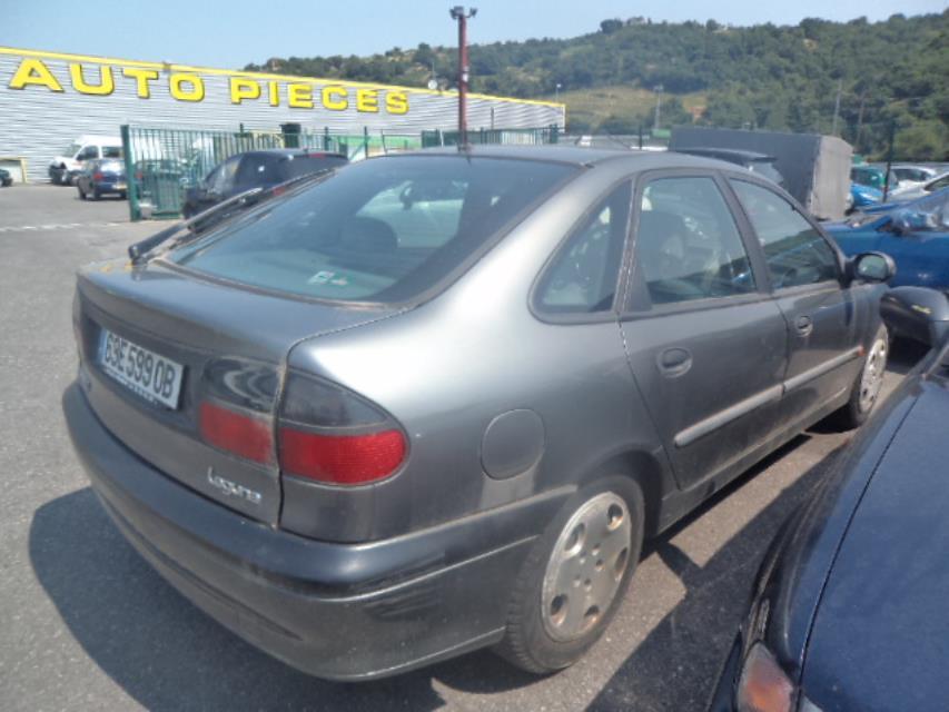 Bouton de warning RENAULT LAGUNA 1 PHASE 1 Diesel - 1