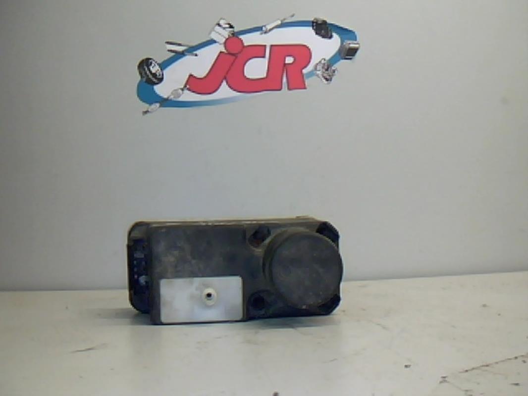 Boitier de centralisation VOLKSWAGEN GOLF II / JETTA  - 1